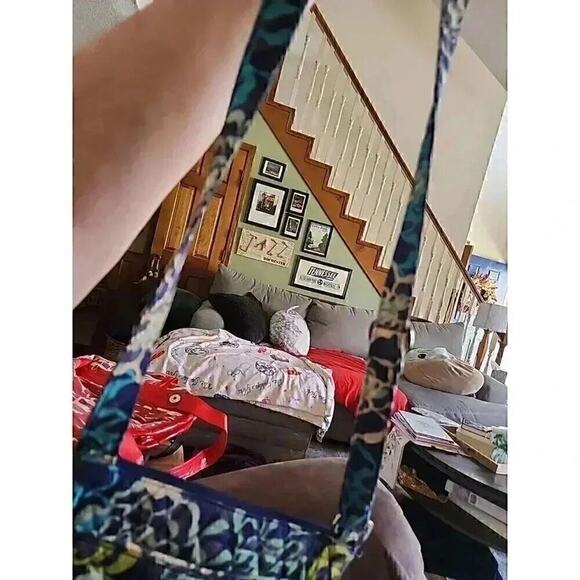 Vera Bradley Quilted Floral Paisley Little Small Bag Purse Colorful Very Nice - Picture 8 of 8